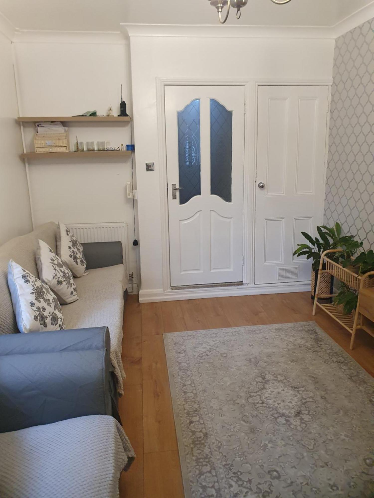 Private Luxury Double Room In Κάρντιφ Εξωτερικό φωτογραφία